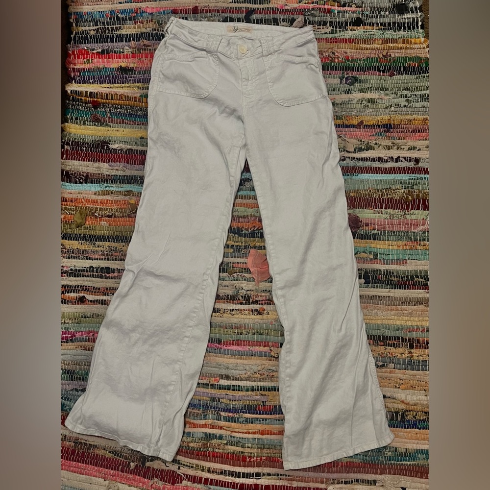 low waisted, linen pants, white